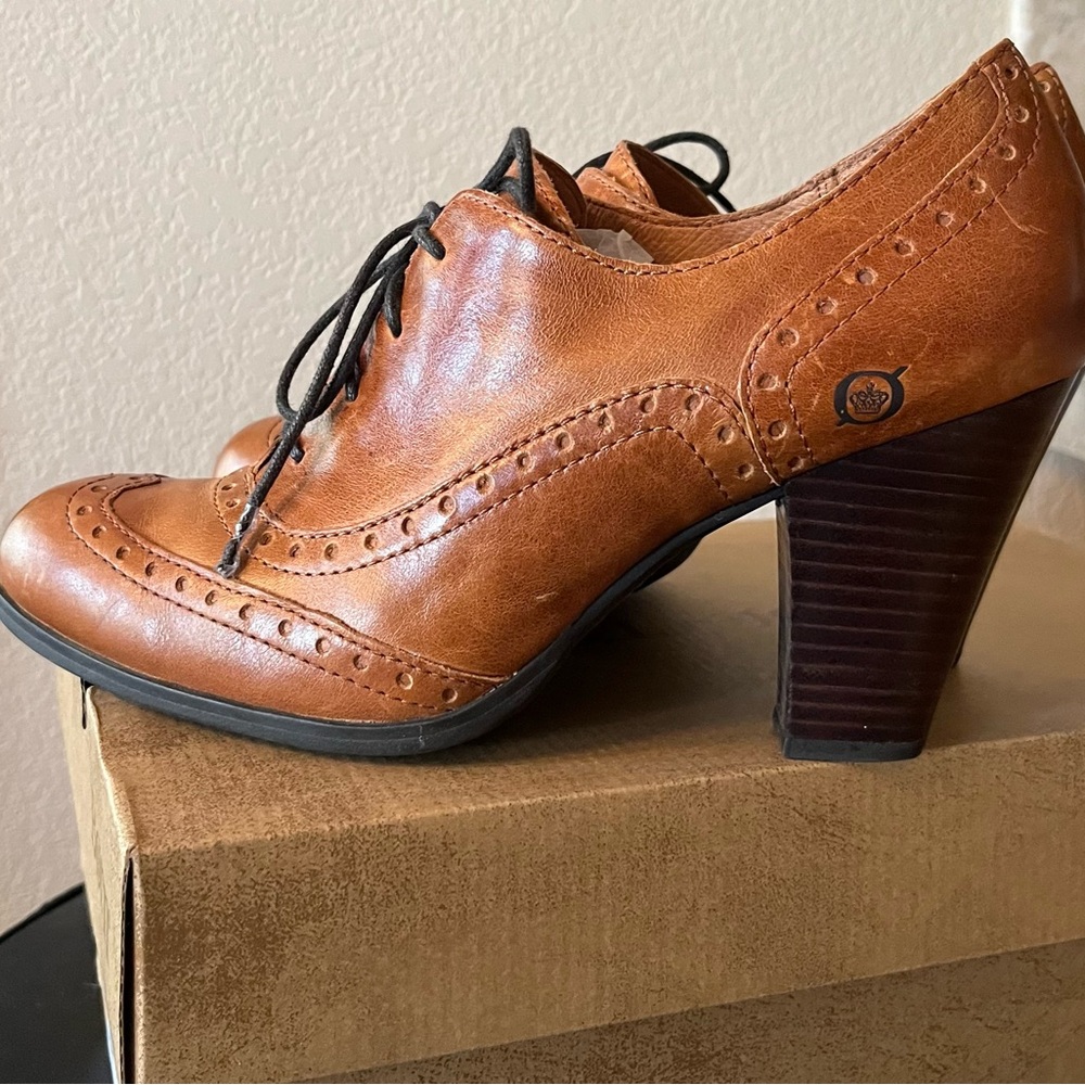 Born Tan Leather Women's Heels
